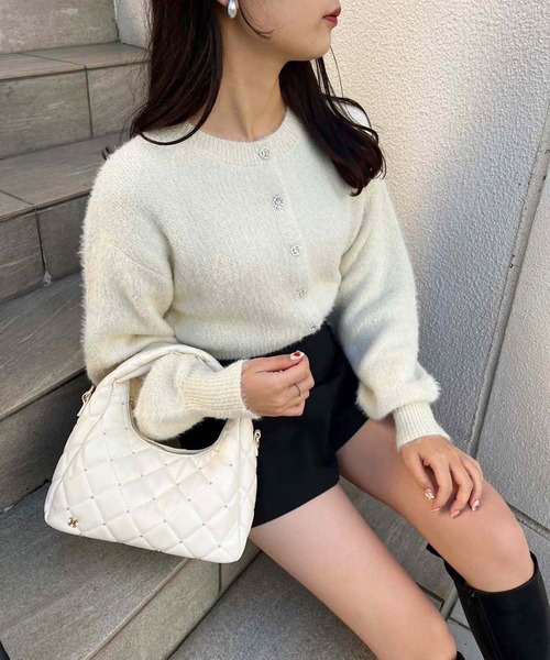 one after another NICE CLAUP（ワンアフターアナザーナイスクラップ）の「スタッズ付きキルティングホーボーバック（ショルダーバッグ・レディース・ブラック/アイボリー/ミント・FREE）」の5枚目の写真