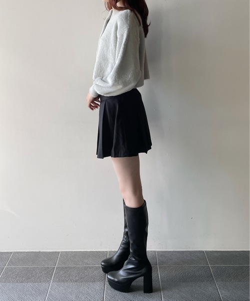 one way(ワンウェイ)の「ワイドプリーツミニスカパン(スカート・レディース・ブラック/グレー/ダークグレー・SMALL/MEDIUM)」の10枚目の写真