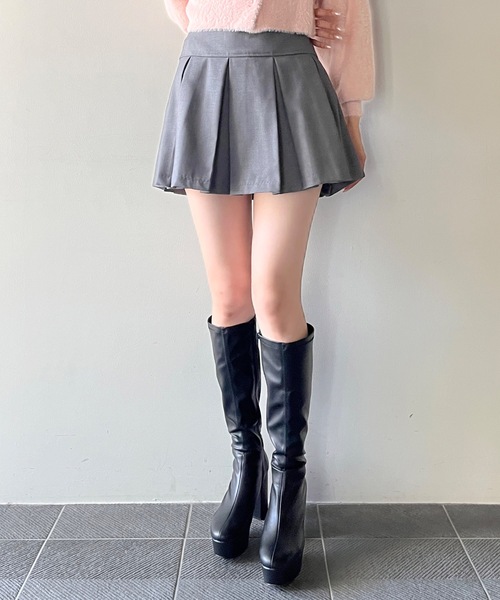 one way(ワンウェイ)の「ワイドプリーツミニスカパン(スカート・レディース・ブラック/グレー/ダークグレー・SMALL/MEDIUM)」の14枚目の写真