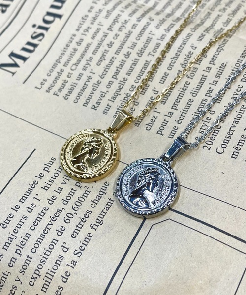 PARKS TOKYO SELECT（パークストウキョウセレクト）の「金属アレルギー対応 サージカルステンレス/316L 英国メダルコインネックレス/ペンダント（ネックレス・レディース・ゴールド/シルバー・FREE）」の7枚目の写真