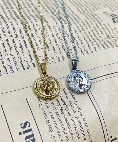 PARKS TOKYO SELECT（パークストウキョウセレクト）の「金属アレルギー対応 サージカルステンレス/316L 英国メダルコインネックレス/ペンダント（ネックレス・レディース・ゴールド/シルバー・FREE）」の9枚目の写真