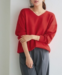 Vネックニットプルオーバー