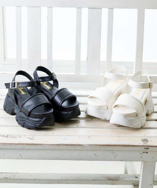 Noubel Voug Relax(ヌーベルヴォーグリラックス)の「極厚ボリュームソールストラップスポーツサンダル(サンダル・レディース・ホワイト/ブラック・S/LL/L/M)」の10枚目の写真