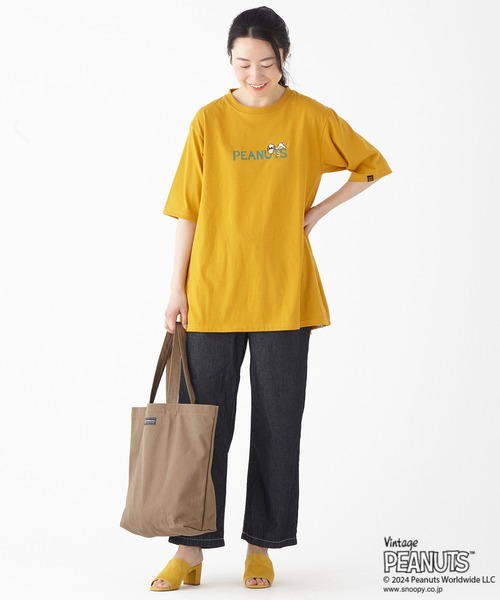 KRIFF MAYER Lady's Collection(クリフメイヤーレディースコレクション)の「スヌーピー半袖チュニック(サーフ)(Tシャツ/カットソー・レディース・イエロー/ブルー/オフホワイト/チャコール/カラフル・LARGE/MEDIUM)」の12枚目の写真