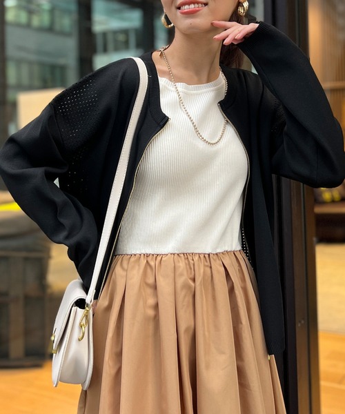 Chez toi（シェトワ）の「軽量ニットアイレットジップカーディガン（カーディガン/ボレロ・レディース・アイボリー/オフホワイト/ブラック/ブルー・FREE）」の3枚目の写真