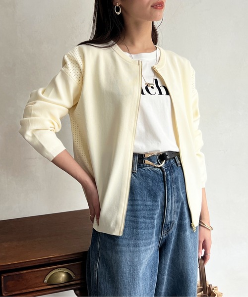 Chez toi（シェトワ）の「軽量ニットアイレットジップカーディガン（カーディガン/ボレロ・レディース・アイボリー/オフホワイト/ブラック/ブルー・FREE）」の6枚目の写真