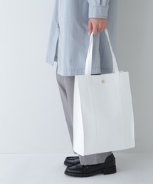 human woman｜ヒューマンウーマンのトートバッグ（A4サイズ収納可