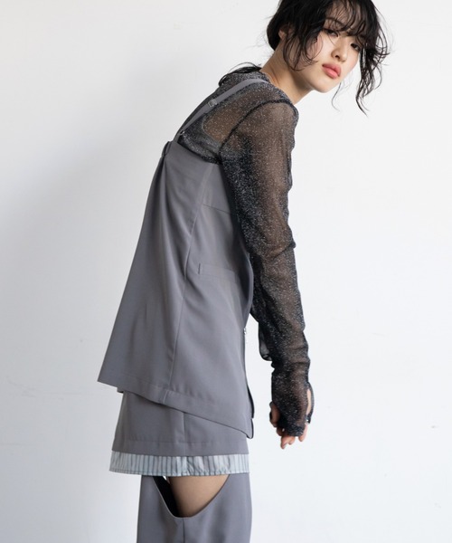 VACANCY(ヴァカンシー)の「ZIPラインキャミチュニックビスチェ(ベスト・レディース・グレー/ブラック・FREE)」の22枚目の写真