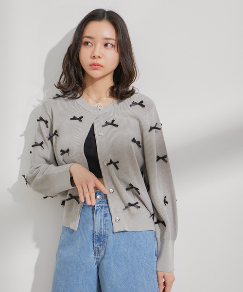 VIS(ビス)の「リネンタッチリボンカーディガン(カーディガン/ボレロ・レディース・キナリ/グレー/ピンク・FREE)」の8枚目の写真