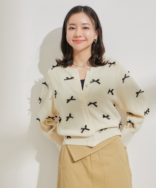 VIS(ビス)の「リネンタッチリボンカーディガン(カーディガン/ボレロ・レディース・キナリ/グレー/ピンク・FREE)」の13枚目の写真