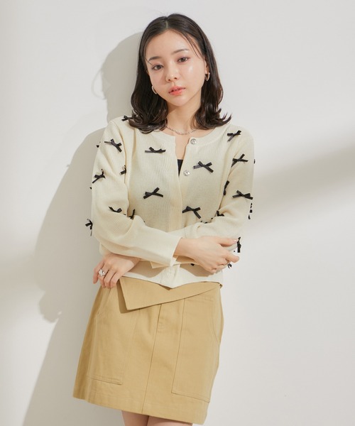 VIS(ビス)の「リネンタッチリボンカーディガン(カーディガン/ボレロ・レディース・キナリ/グレー/ピンク・FREE)」の14枚目の写真