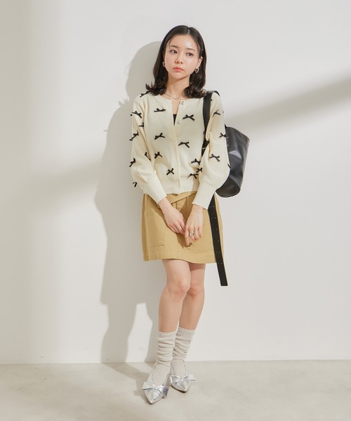 VIS(ビス)の「リネンタッチリボンカーディガン(カーディガン/ボレロ・レディース・キナリ/グレー/ピンク・FREE)」の17枚目の写真