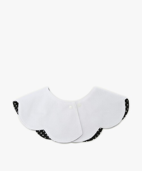 agnes b.（アニエスベー）の「ベビー ロゴ刺繍 スカラップ リバーシブルスタイ（スタイ/よだれかけ・キッズ・ブラック・FREE）」の2枚目の写真