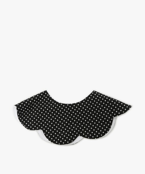 agnes b.（アニエスベー）の「ベビー ロゴ刺繍 スカラップ リバーシブルスタイ（スタイ/よだれかけ・キッズ・ブラック・FREE）」の4枚目の写真