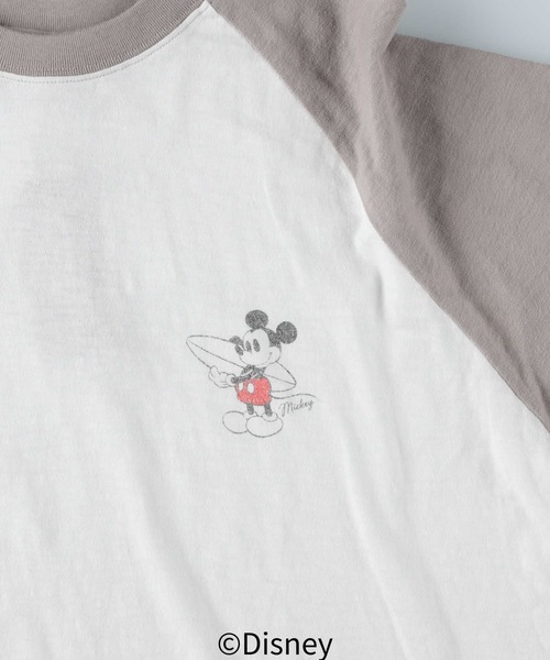Disney（ディズニー）の「【DISNEY】ラグランロンＴ（Tシャツ/カットソー・メンズ・ワイン/ブラック/ベージュ・L/XL/M）」の5枚目の写真
