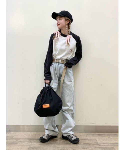 Disney（ディズニー）の「【DISNEY】ラグランロンＴ（Tシャツ/カットソー・メンズ・ワイン/ブラック/ベージュ・L/XL/M）」の16枚目の写真