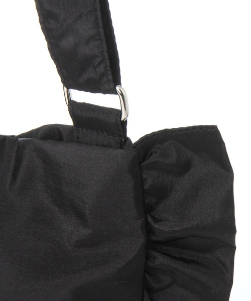 LOWRYS FARM（ローリーズファーム）の「フリルミニショルダーバック 996856（ショルダーバッグ・レディース・ブラック/シルバー/ベージュ/その他/アイボリー/ブルー・FREE）」の14枚目の写真