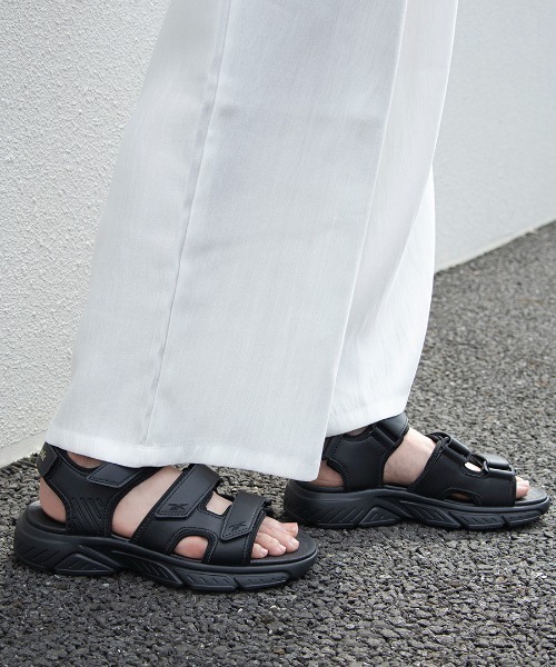 Reebok(リーボック)の「ハイペリウム サンダル / HYPERIUM SANDAL(サンダル・メンズ・ブラック×ホワイト/ブラック×ブラック・30.0cm/29.0cm/28.0cm/27.0cm/26.0cm/25.0cm/24.0cm/23.5cm)」の8枚目の写真