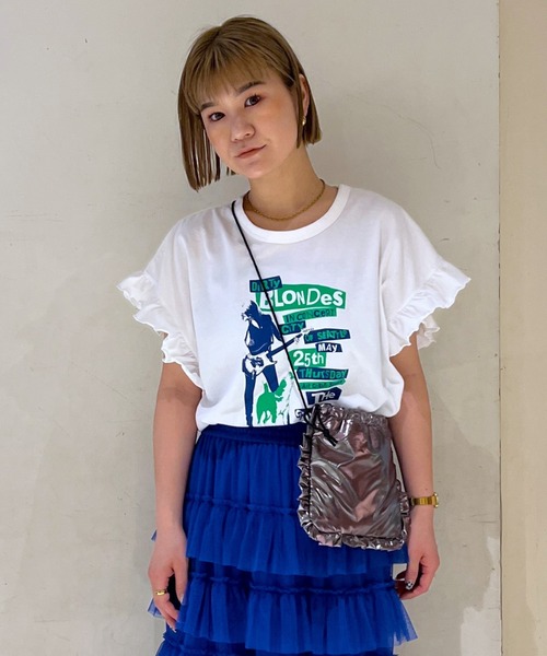 RODEO CROWNS WIDE BOWL(ロデオクラウンズワイドボウル)の「Vintage Flyerフリル Tシャツ(Tシャツ/カットソー・レディース・ネイビー/チャコールグレー/オフホワイト/ライトピンク・FREE)」の1枚目の写真