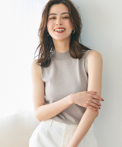 coca(coca)(コカ)の「【WEB限定セール】ハイネックノースリニットトップス(Tシャツ/カットソー・レディース・B/ブラック/アイボリー/グレイッシュベージュ/A/ラベンダー・S/M/L)」の3枚目の写真