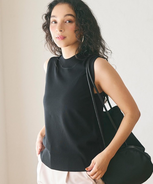 coca(coca)(コカ)の「【WEB限定セール】ハイネックノースリニットトップス(Tシャツ/カットソー・レディース・B/ブラック/アイボリー/グレイッシュベージュ/A/ラベンダー・S/M/L)」の2枚目の写真