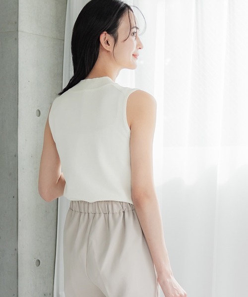 coca(coca)(コカ)の「【WEB限定セール】ハイネックノースリニットトップス(Tシャツ/カットソー・レディース・B/ブラック/アイボリー/グレイッシュベージュ/A/ラベンダー・S/M/L)」の9枚目の写真