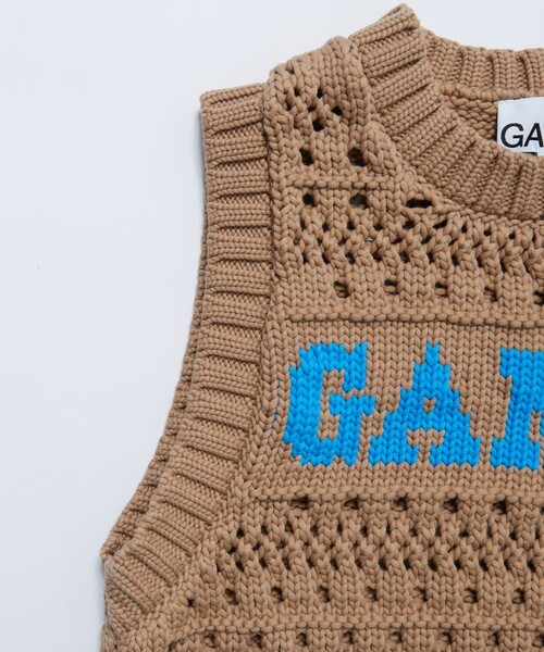 GANNI（ガニー）の「GANNI/ガニー Cotton Rope Vest / K2211 / ロゴニットベスト（ベスト・レディース・グリーン/ベージュ・SMALL）」の12枚目の写真