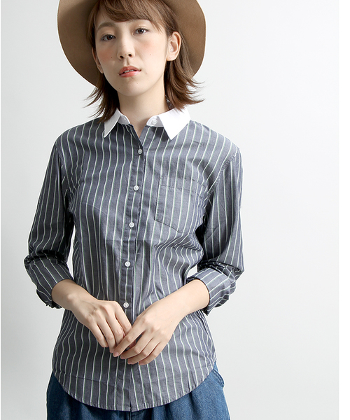 WEGO（ウィゴー）の「WEGO/ベーシックシャツ（シャツ/ブラウス・レディース・ブラック系その他/ブルー系その他/ホワイト系その他/ホワイト・FREE）」の4枚目の写真