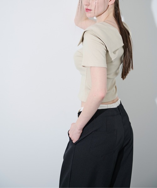 MOCOA'S（モコアズ）の「ビッグカラークロップドトップス（Tシャツ/カットソー・レディース・ブラック/ナチュラル/グレー・FREE）」の12枚目の写真