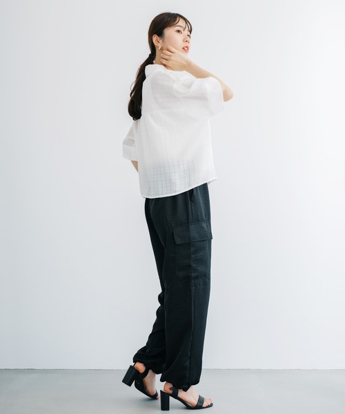 ANNA LUNA(アンナルナ)の「【ANNA LUNA】透け感のあるチェック柄が爽やかなクロップドシャツブラウス!(シャツ/ブラウス・レディース・ブラック/オフホワイト・MEDIUM)」の22枚目の写真