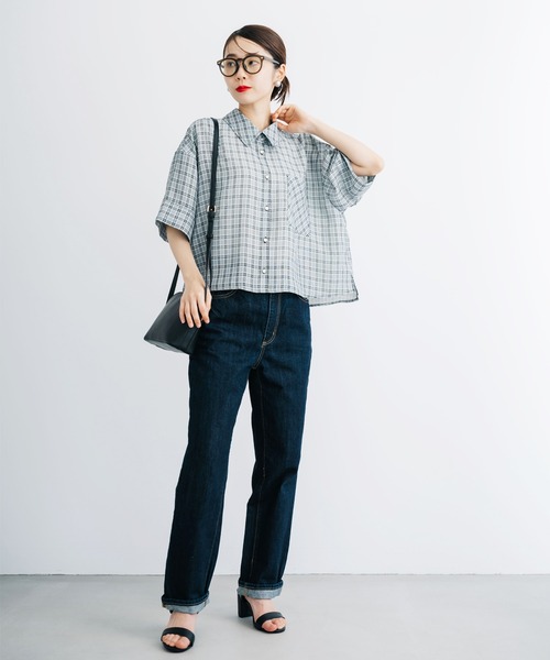 ANNA LUNA(アンナルナ)の「【ANNA LUNA】透け感のあるチェック柄が爽やかなクロップドシャツブラウス!(シャツ/ブラウス・レディース・ブラック/オフホワイト・MEDIUM)」の3枚目の写真