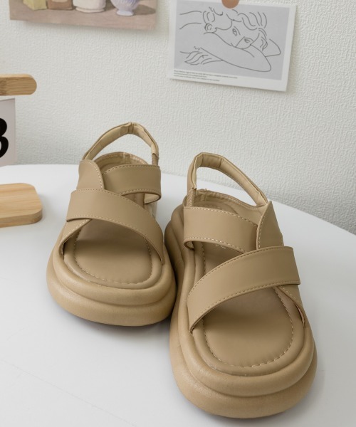 Miniministore(ミニミニストア)の「厚底クロスサンダル コンフォートサンダル(サンダル・レディース・ブラウン/ホワイト/ブラック/ベージュ・23.5cm/23.0cm/22.5cm/24.5cm/24.0cm)」の22枚目の写真