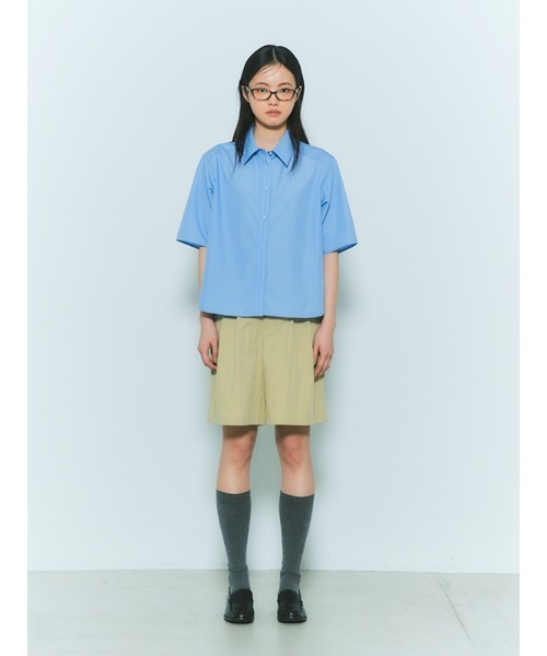 CHAROL(シャロル)の「モノグラムハーフスリーブシャツ(シャツ/ブラウス・レディース・アイボリー/ブルー・FREE)」の3枚目の写真