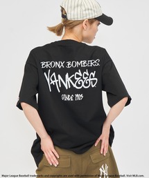 BACK TO THE FIELD | 【MLB】Handｗritten styleロゴTシャツ(Tシャツ/カットソー)