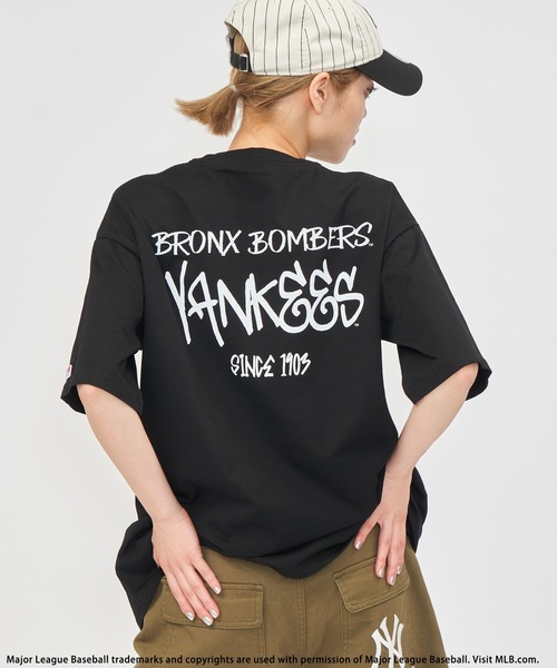 BACK TO THE FIELD（バック トゥー ザ フィールド）の「【MLB】Handｗritten styleロゴTシャツ（Tシャツ/カットソー・レディース・ホワイト/ブラック/グリーン・FREE）」の15枚目の写真