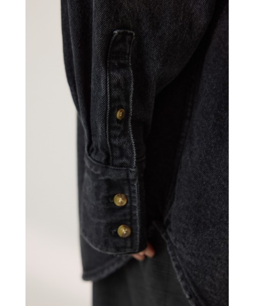 crie conforto（クリーコンフォルト）の「ボーイフレンドデニムシャツ（シャツ/ブラウス・レディース・ライトブラック/ライトブルー・FREE）」の12枚目の写真