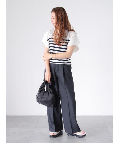 Lugnoncure（ルノンキュール）の「フレアスリーブニット（ニット/セーター・レディース・オレンジ/オフホワイト/ブラック/ブルー/ネイビー・F）」の8枚目の写真