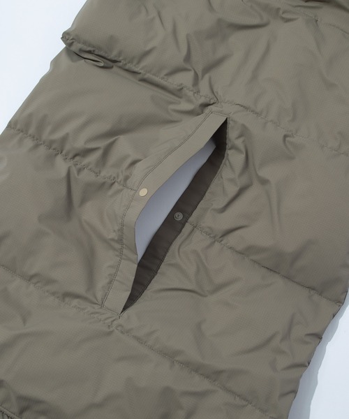 F/CE. （エフシーイー）の「F/CE. FT DOWN SCARF / エフシーイー FT ダウンスカーフ（マフラー・メンズ・ブラウン/ブルー/セージグリーン/ブラック/オリーブ・FREE）」の14枚目の写真