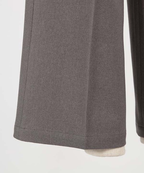 1chaku.（イッチャク）の「ベーシックタックスラックス（スラックス・レディース・モカ/ダークベージュ/グレー/ネイビー/ブラック・マルチサイズ）」の13枚目の写真