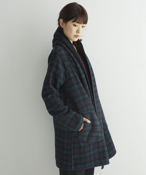 haco!（ハコ）の「ＳＨＥ　ＴＨＲＯＵＧＨ　ＳＥＡ　＃リバーシブルガウンフードコート（その他アウター・レディース・ブラック×グリーン・LARGE/2T/X-LARGE/MEDIUM/SMALL）」の6枚目の写真