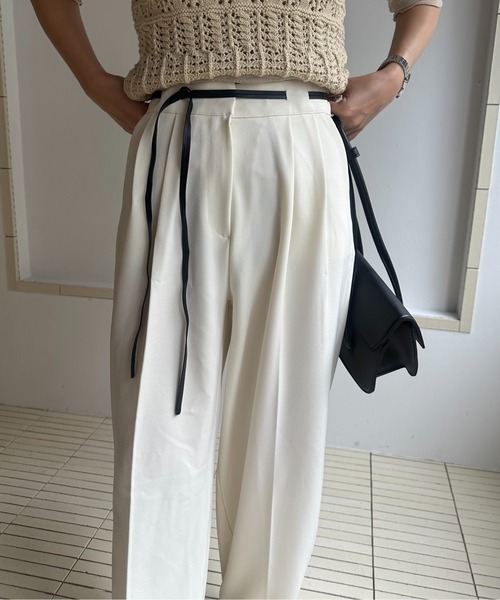 Amiur(エミレ)の「waist accent straight pants / ウエストアクセントストレートパンツ(スラックス・レディース・ベージュ/アイボリー/ブラック・FREE)」の5枚目の写真