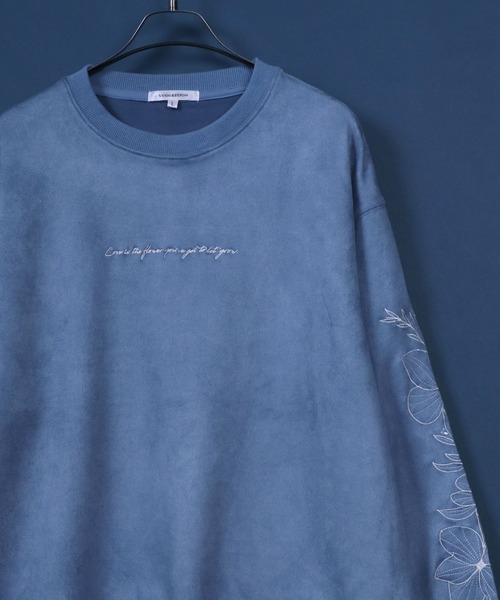 ANPAS（アンパス）の「Faux Suede Flower Embroidery  Sweatshirt/フラワー刺繍 袖刺繍 オーバーサイズ フェイクスエード トレーナー スウェット（スウェット・メンズ・ライトグレー/チャコール/ブルー・M/L）」の2枚目の写真