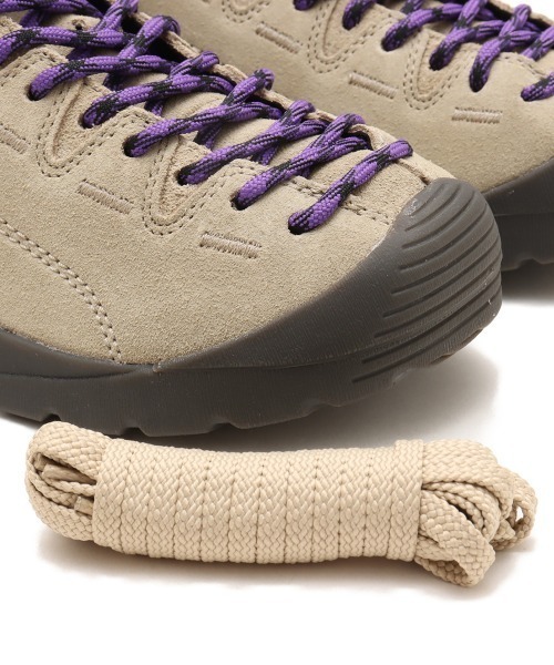 KEEN(キーン)の「KEEN JASPER / キーン ジャスパー(スニーカー・レディース・ベージュ・23.0cm/23.5cm/24.0cm/24.5cm/25.0cm)」の4枚目の写真