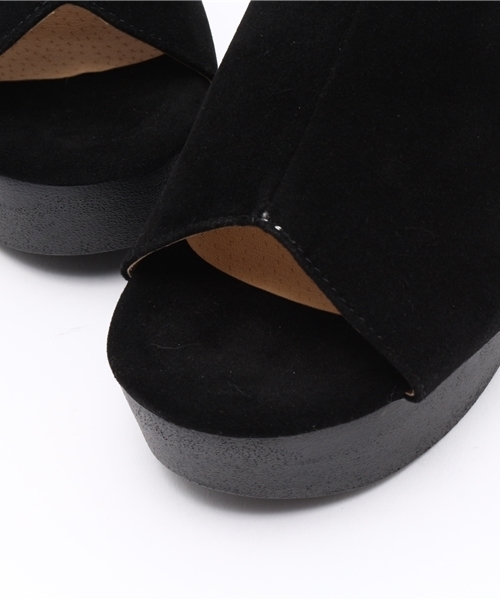 Chico(チコ)の「スエードサボ(サンダル・レディース・ブラック・LARGE)」の5枚目の写真