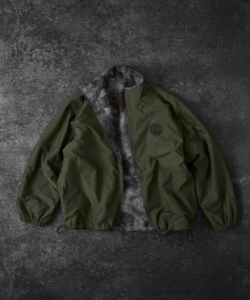 kutir（クティール）の「2WAY REVERSIBLE NYLON BOA BLOUSON／2wayリバーシブルナイロンボアブルゾン（ブルゾン・メンズ・ブラック系/グレイッシュベージュ/ネイビー/ブラック/チャコールグレー/ネイビー系/ライトグレー/カーキ/ボルドー/ベージュ/その他・SMALL/MEDIUM/LARGE/X-LARGE）」の7枚目の写真