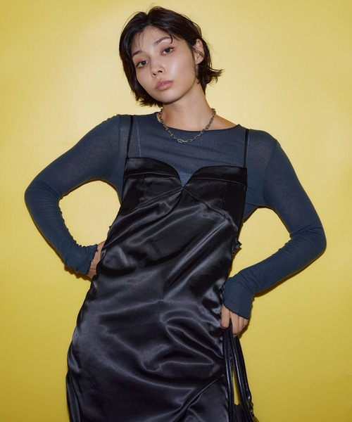 BARRETTA(バレッタ)の「サテンキャミワンピース(ワンピース・レディース・ブラック/アイボリー・FREE)」の7枚目の写真