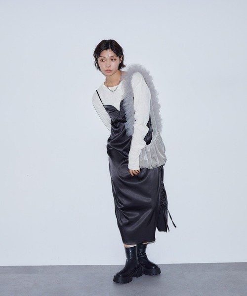 BARRETTA(バレッタ)の「サテンキャミワンピース(ワンピース・レディース・ブラック/アイボリー・FREE)」の9枚目の写真