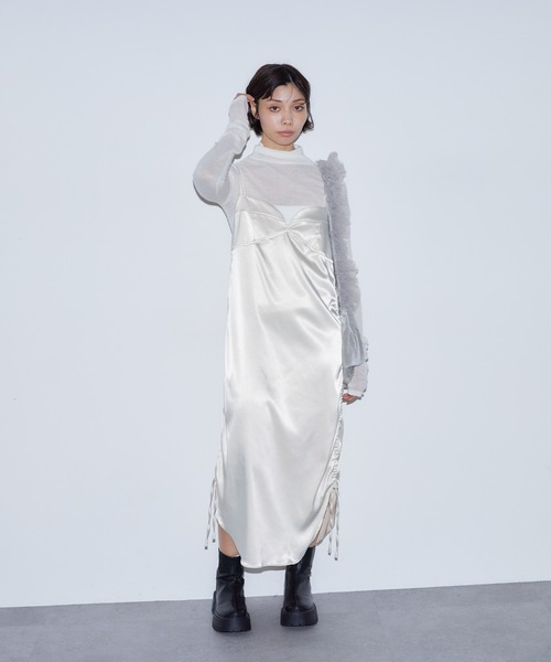 BARRETTA(バレッタ)の「サテンキャミワンピース(ワンピース・レディース・ブラック/アイボリー・FREE)」の13枚目の写真