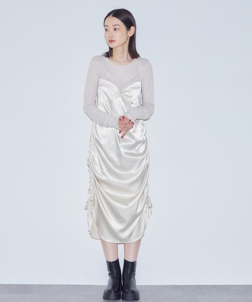 BARRETTA(バレッタ)の「サテンキャミワンピース(ワンピース・レディース・ブラック/アイボリー・FREE)」の22枚目の写真