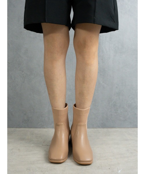 Fabby fabby（ファビィーファビィー）の「ニットリブショートブーツ（ブーツ・レディース・ライトベージュ/キャメル/ブラック・SMALL/MEDIUM/LARGE）」の21枚目の写真